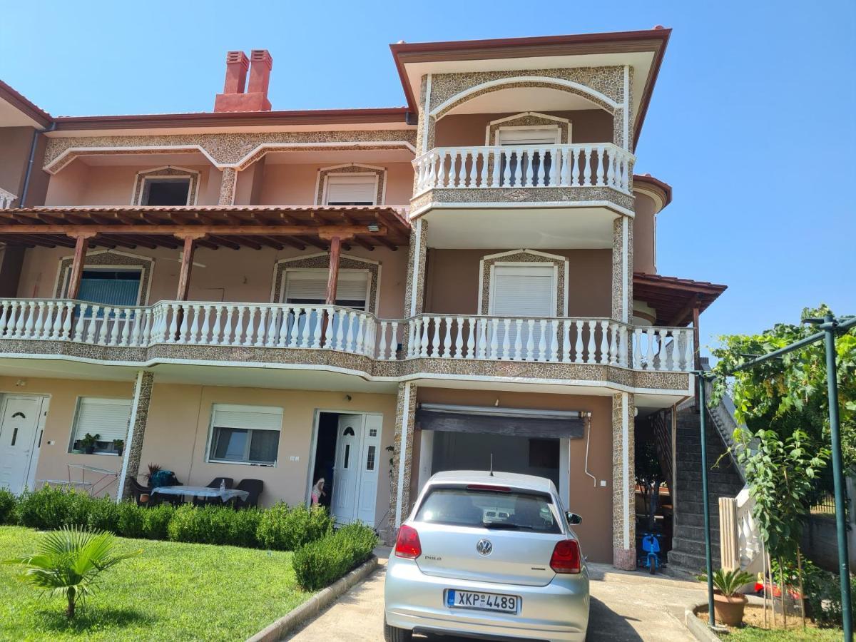 Artemis Villa Portaria  Buitenkant foto